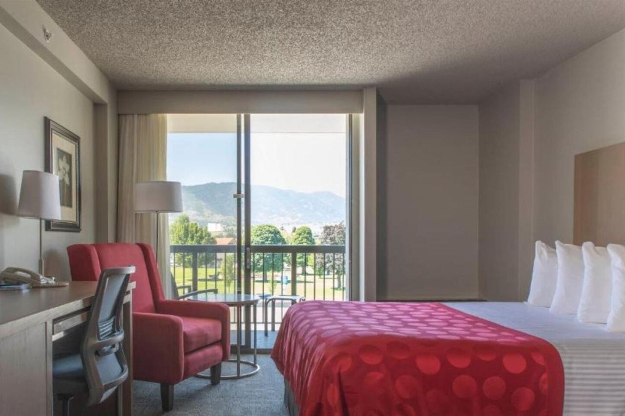 Penticton Lakeside Resort المظهر الخارجي الصورة